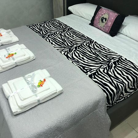 Apartamento Cuore Di Napoli Exterior foto